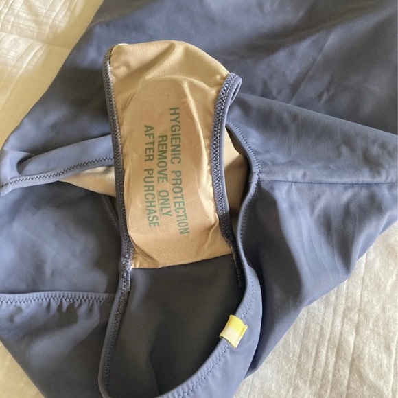 NWT Summersalt High Kick 4 - Picture 7 of 8